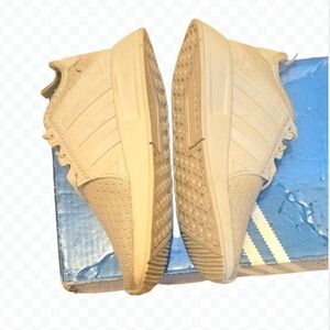 Adidas original for kids sz 9c